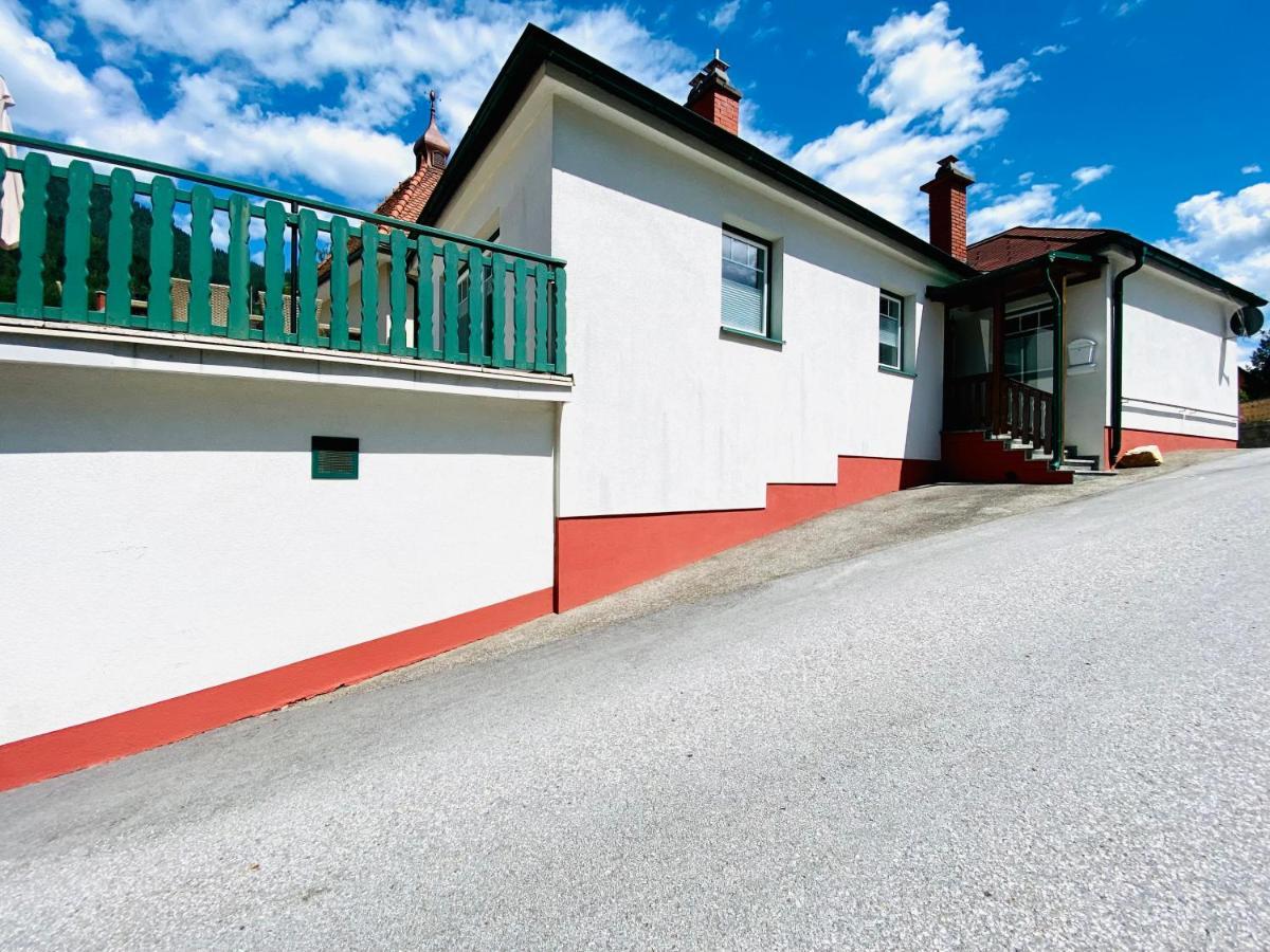 Living Inn Spital am Semmering Bagian luar foto